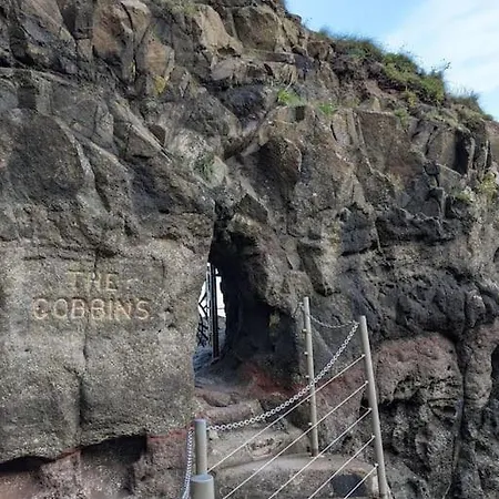 Molly'S Cottage Larne Exterior photo