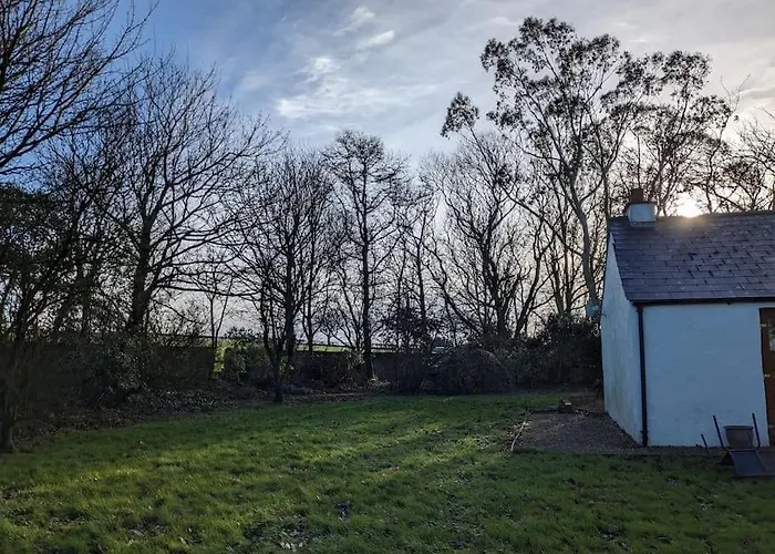 Molly\'S Cottage